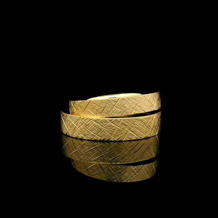 LINEN wedding bands | Atelier Marion Knorr